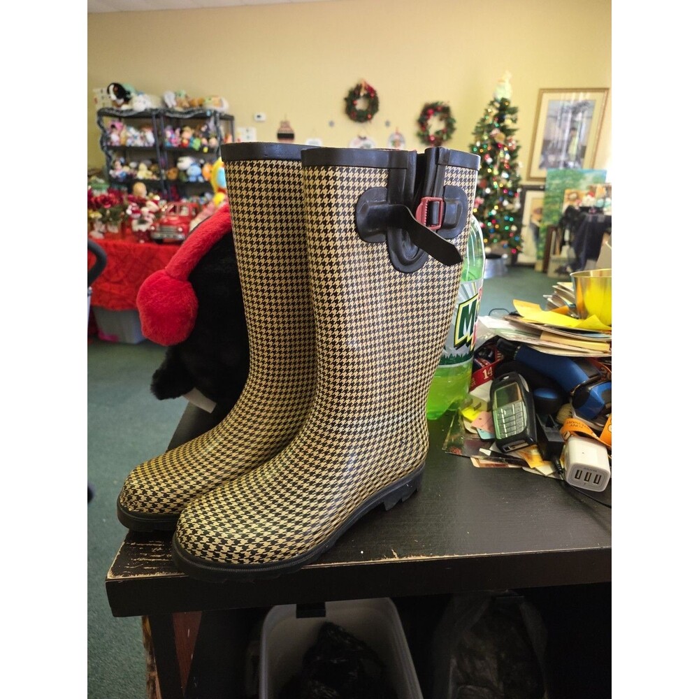 Austin Trading Co Rain Boots - Black And Yellow Houndstooth- Sz 7 Womens